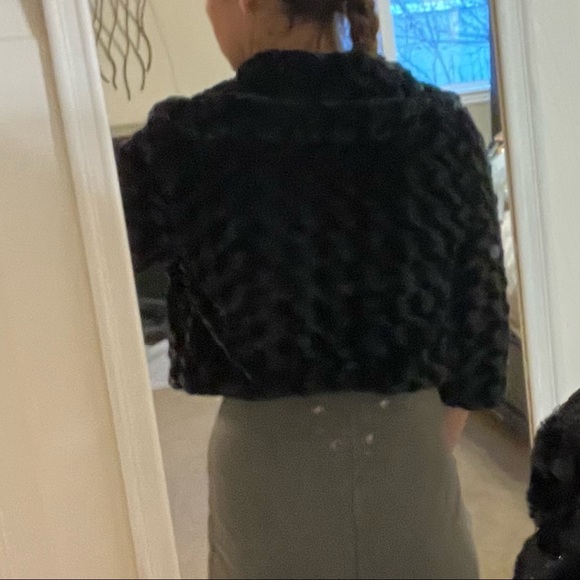 Black Faux Fur Coat - Picture 16 of 16